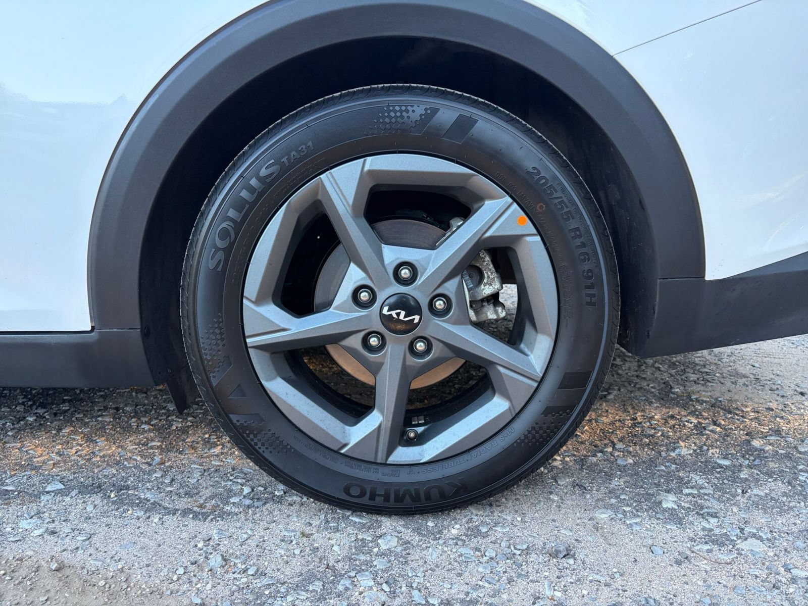 Used 2026 Kia K4 FWD image 27