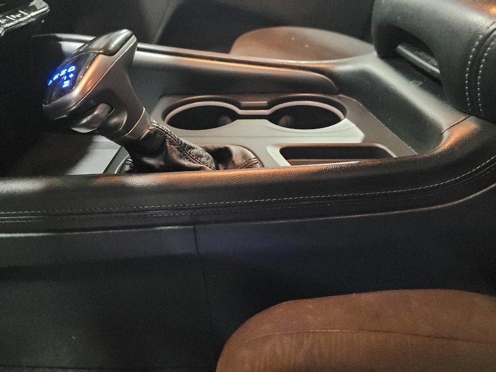 Used 2022 Dodge Durango SXT AWD/4WD image 26