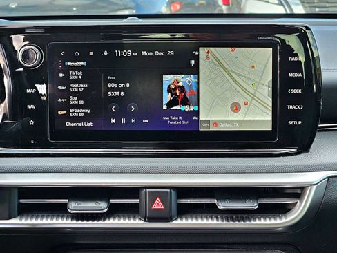 Used 2024 Kia K5 GT-Line w/ GT-Line Premium Package image 19