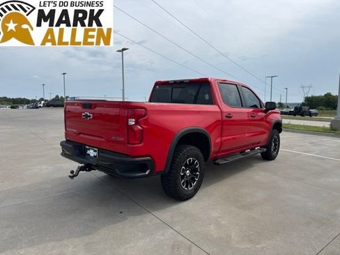 Used 2026 Chevrolet Silverado 1500 ZR2 AWD/4WD image 5