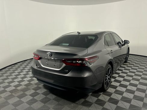 Used 2023 Toyota Camry LE FWD image 3
