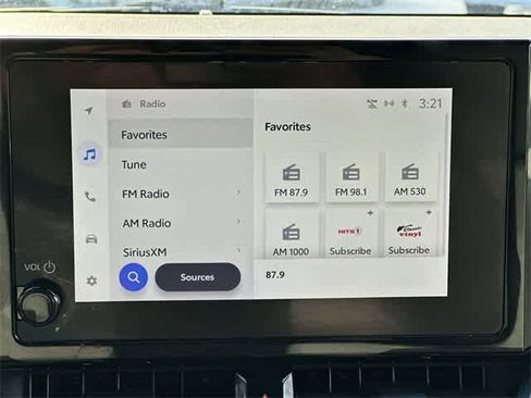 Used 2024 Toyota Corolla SE image 11