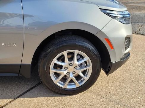 Used 2024 Chevrolet Equinox LT image 7