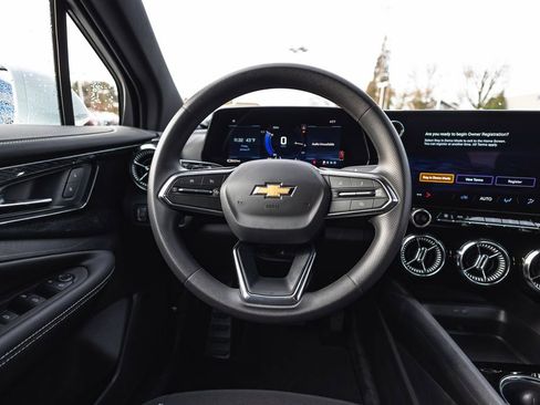 New 2026 Chevrolet Blazer EV LT image 26