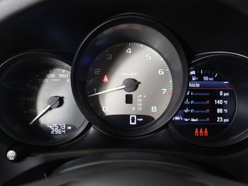 Used 2022 Porsche Macan GTS w/ Premium Package Plus image 44