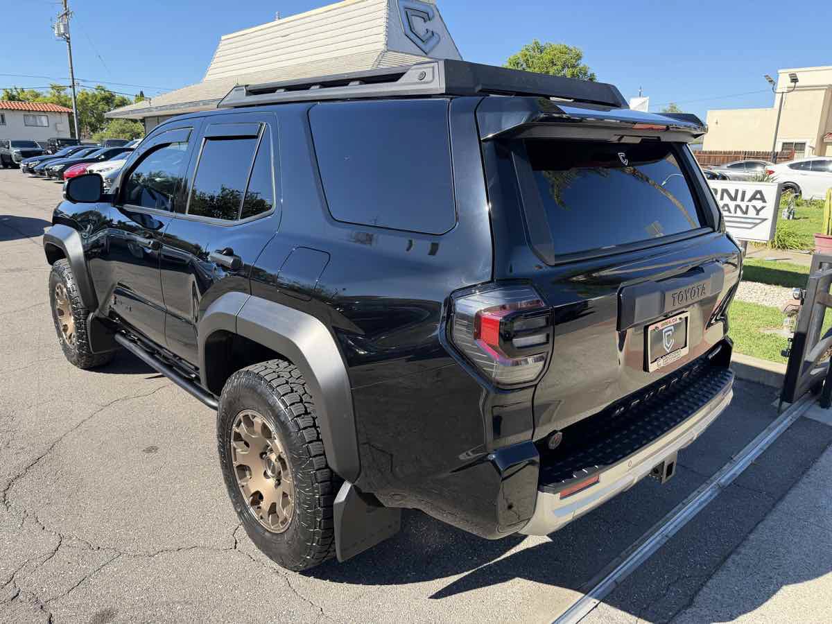 Used 2025 Toyota 4Runner Trailhunter AWD/4WD image 3