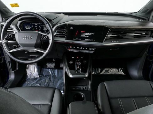 Used 2023 Audi Q4 e-tron Prestige image 18