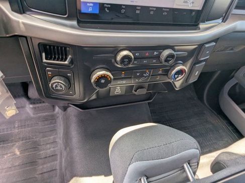 Used 2025 Ford F150 XL w/ Equipment Group 103A High AWD/4WD image 19