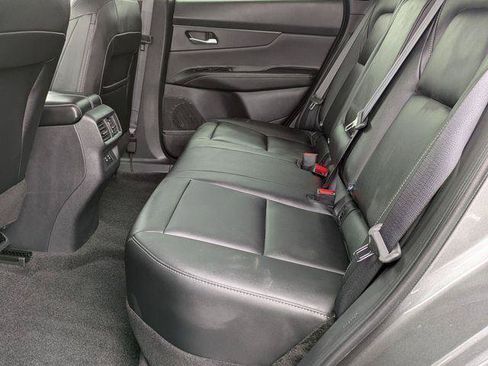 Used 2025 Nissan Murano SV AWD/4WD image 21