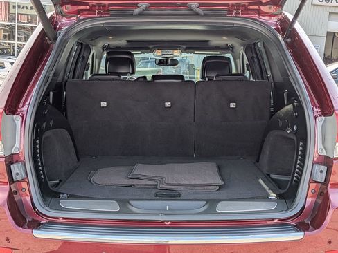 Used 2018 Jeep Grand Cherokee Limited image 4