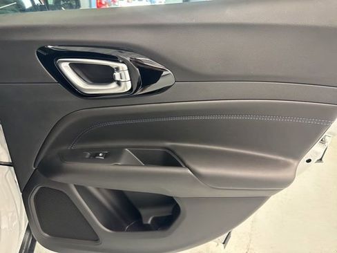 New 2026 Jeep Compass Limited image 28