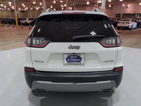 Used 2020 Jeep Cherokee Limited AWD/4WD image 4