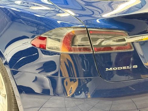 Used 2018 Tesla Model S 75D image 12