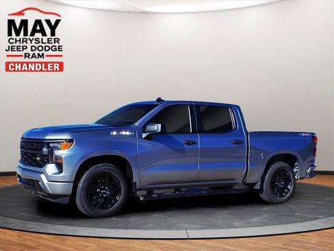 Used 2023 Chevrolet Silverado 1500 Custom image 22