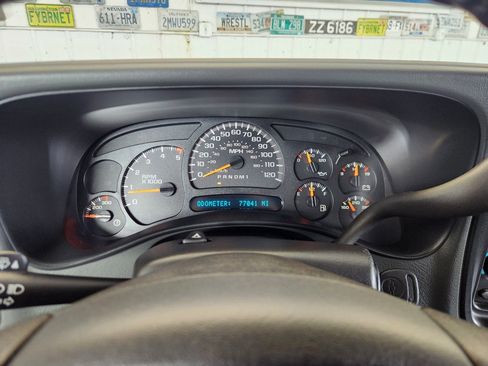 Used 2006 Chevrolet Silverado 3500 LT w/ Heavy-Duty Power Package AWD/4WD image 10