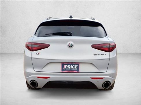 Used 2021 Alfa Romeo Stelvio Ti w/ Nero Edizione AWD/4WD image 3