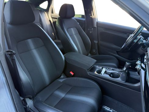 Used 2022 Honda Civic Sport image 15