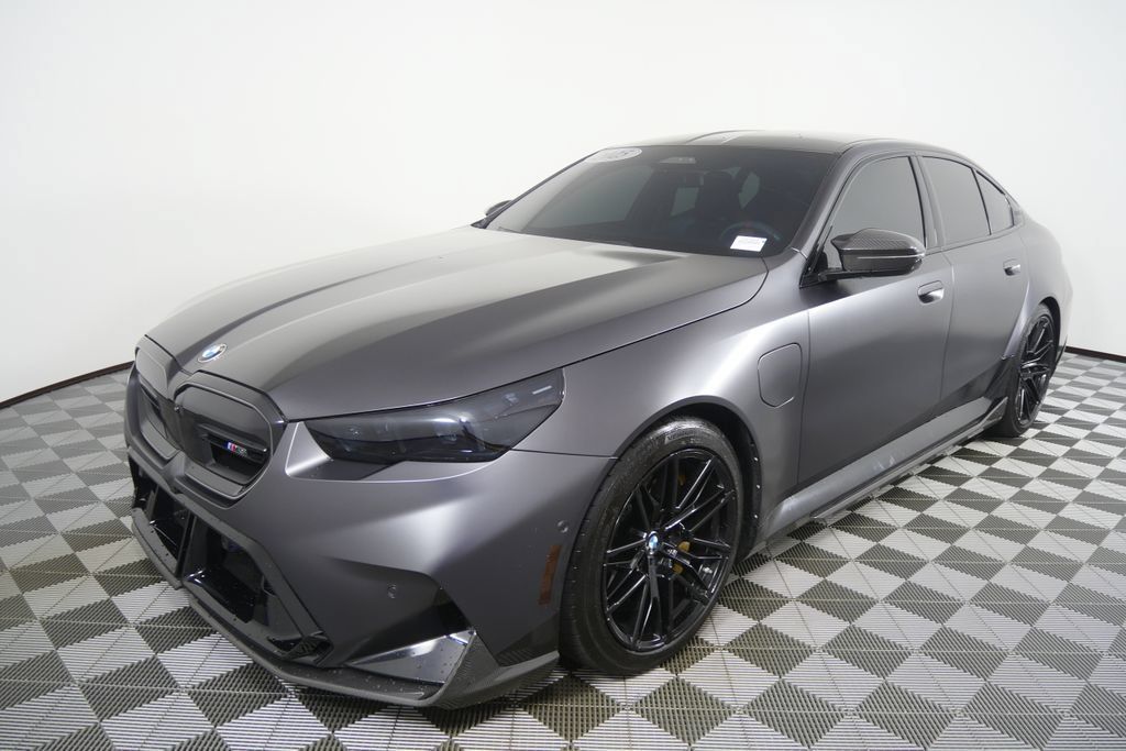 Used 2025 BMW M5 w/ Carbon Package AWD/4WD image 11