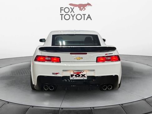 Used 2015 Chevrolet Camaro Z/28 RWD image 5