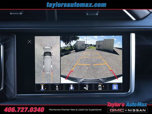 Used 2023 GMC Yukon Denali AWD/4WD image 18