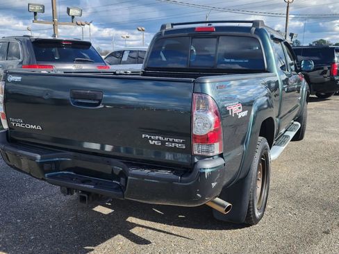 Used 2010 Toyota Tacoma PreRunner image 14