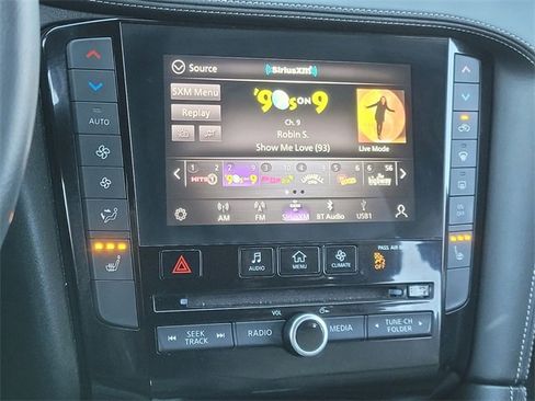 Used 2021 INFINITI QX50 Luxe w/ Appearance Package image 25