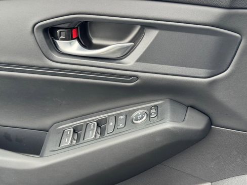 Certified 2025 Honda Accord SE image 24