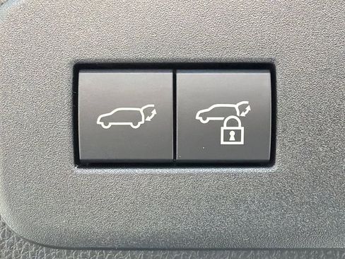New 2026 Toyota Land Cruiser w/ Premium Package AWD/4WD image 19