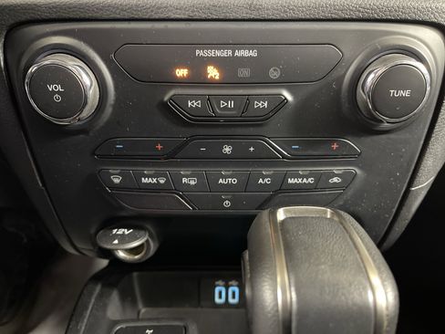 Used 2022 Ford Ranger XLT w/ Technology Package image 25