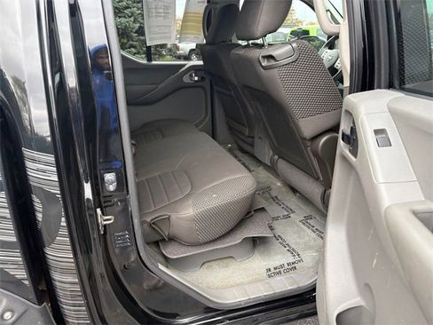 Used 2012 Nissan Frontier SV w/ Sport Appearance Pkg image 20