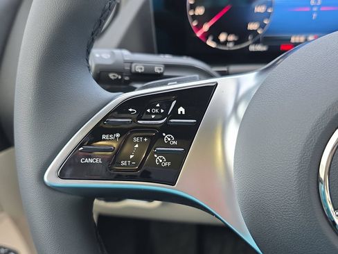 Certified 2026 Mercedes-Benz GLA 250 4MATIC image 21