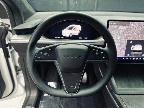 Used 2023 Tesla Model X Plaid AWD/4WD image 32