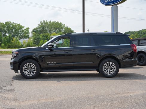 Used 2026 Ford Expedition Max Platinum AWD/4WD image 7