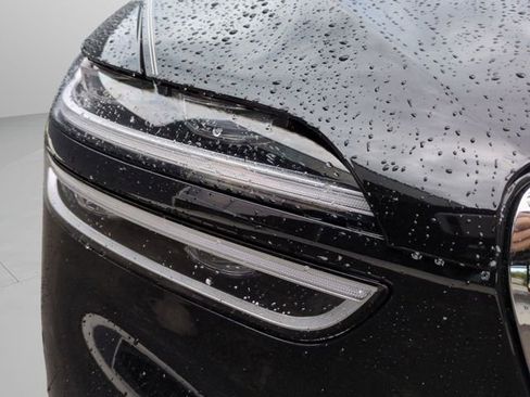 Certified 2023 Genesis Electrified GV70 Advanced image 10