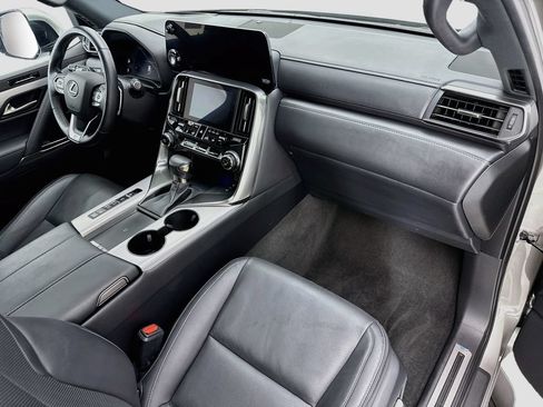 Used 2023 Lexus LX 600 F Sport AWD/4WD image 15