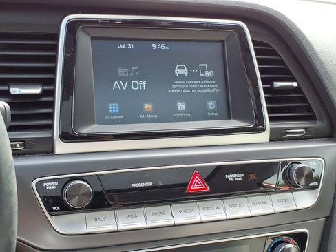 Used 2018 Hyundai Sonata Limited FWD image 13