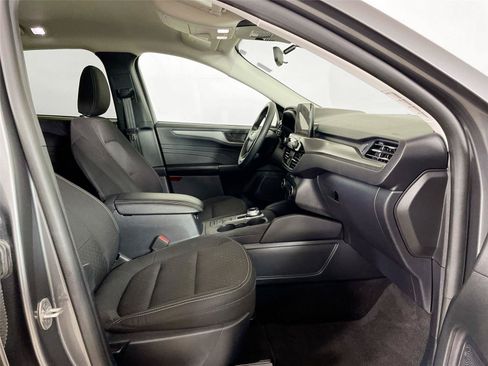 Used 2025 Ford Escape Active AWD/4WD image 25