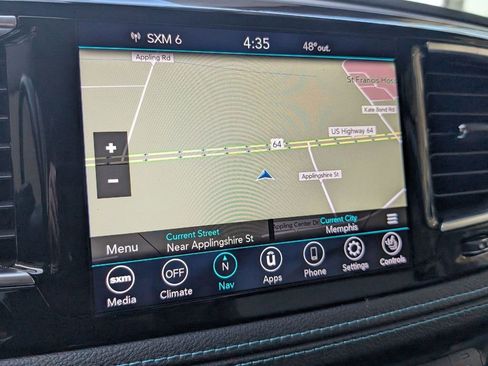 Used 2019 Chrysler Pacifica Limited w/ Advanced Safetytec Group image 27