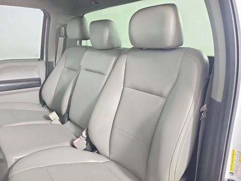 Used 2018 Ford F250 XL RWD image 17