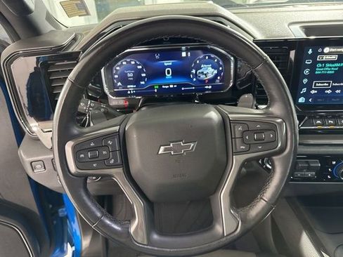 Used 2023 Chevrolet Silverado 1500 ZR2 image 28