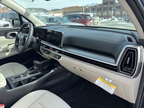 New 2026 Kia Sorento EX image 19