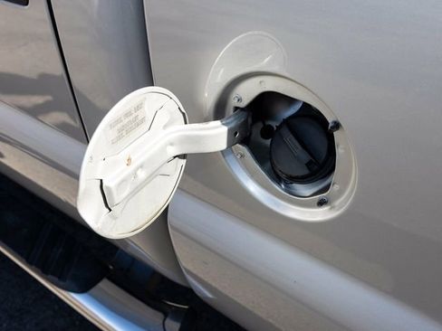 Used 2006 Ford F350 4x4 Crew Cab Super Duty image 51