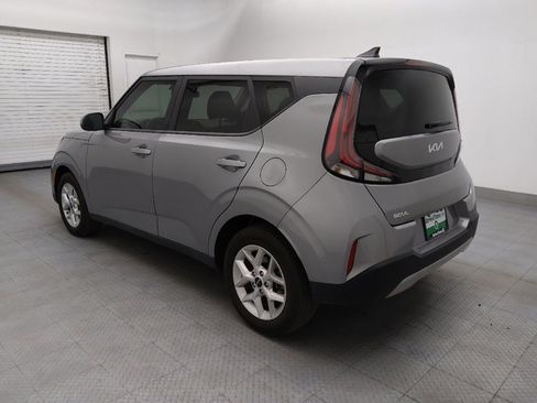 Used 2023 Kia Soul LX w/ LX Technology Package image 5