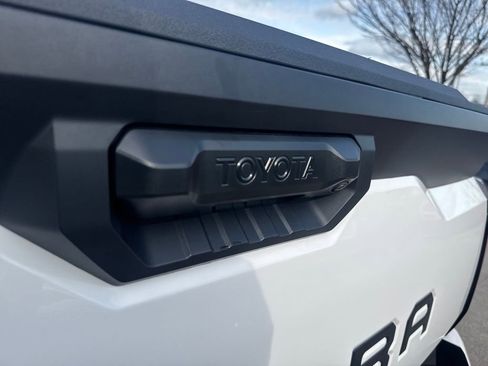 Used 2025 Toyota Tundra SR5 image 43