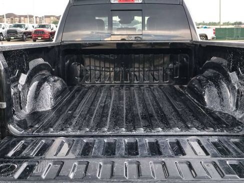 Used 2021 RAM 1500 Laramie AWD/4WD image 7