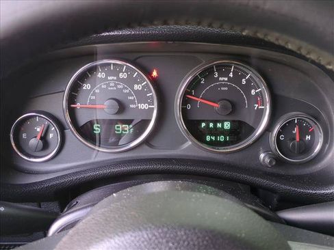 Used 2013 Jeep Wrangler Rubicon w/ PWR Convenience Group AWD/4WD image 11