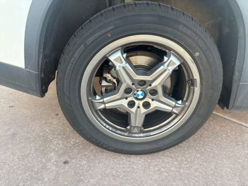 Used 2023 BMW X1 xDrive28i AWD/4WD image 11