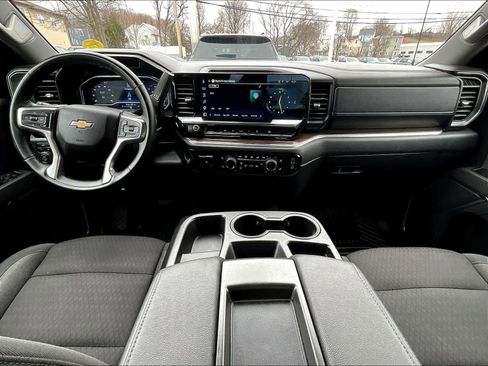 Used 2025 Chevrolet Silverado 1500 LT image 21