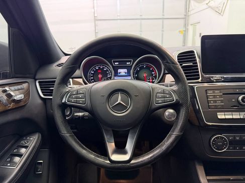 Used 2016 Mercedes-Benz GLE 300d 4MATIC image 11
