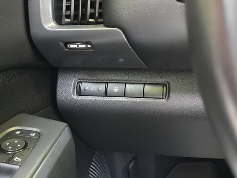 Used 2024 Nissan Pathfinder Rock Creek AWD/4WD image 25